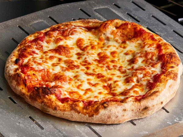 classic-cheese-pizza-FT-RECIPE0422-31a2c938fc2546c9a07b7011658cfd05 classic-cheese-pizza-FT-RECIPE0422-31a2c938fc2546c9a07b7011658cfd05